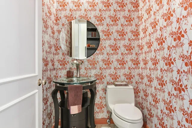 Seasons Residence photo 27