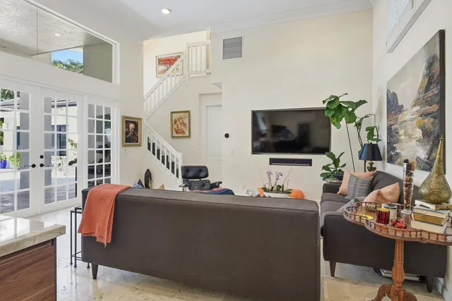 Seasons Residence photo 36
