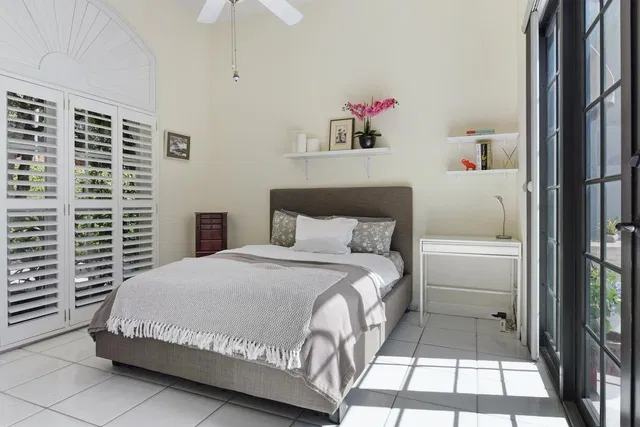 Seasons Residence photo 47