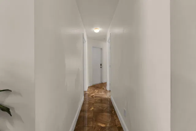 Residence photo 26