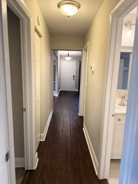Unit 20 photo 15