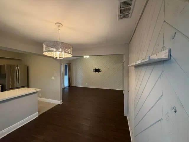 Unit 20 photo 31