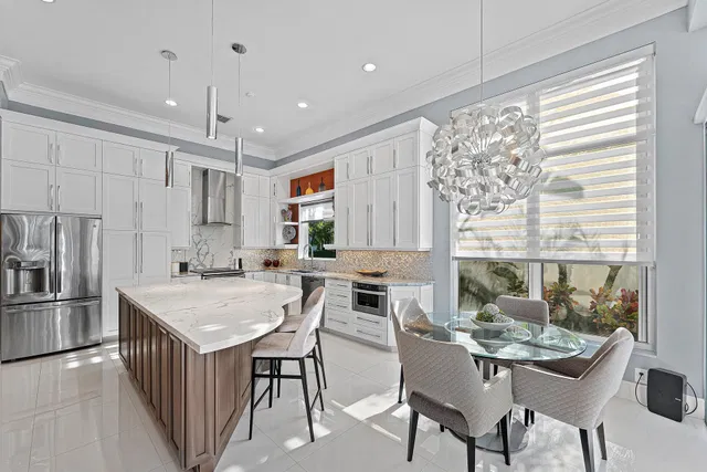 Woodfield Country Club Residence photo 8