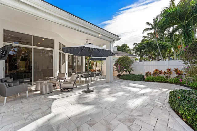 Woodfield Country Club Residence photo 27