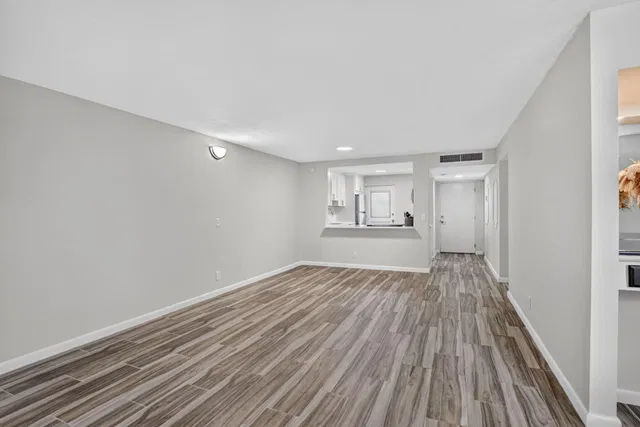 Unit 210 photo 15