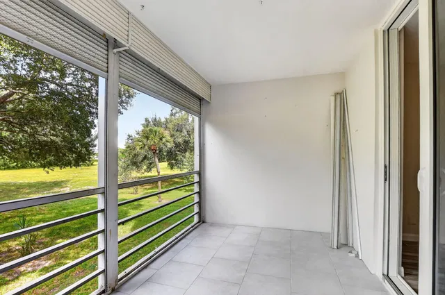 Unit 210 photo 32
