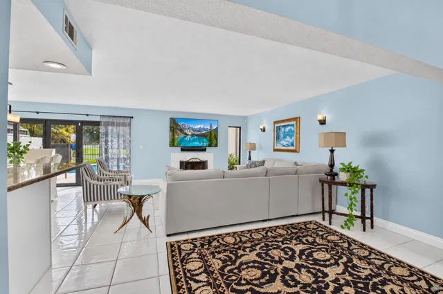 Boca West Country Club Residence photo 8
