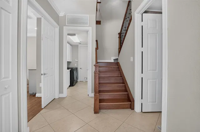  Residence photo 35