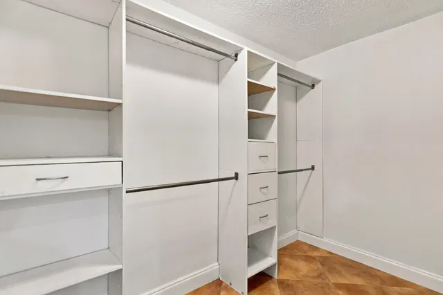 Residence photo 15