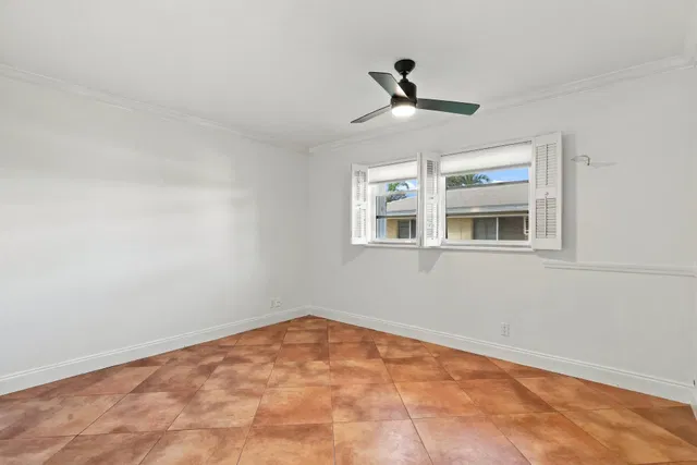 Residence photo 18