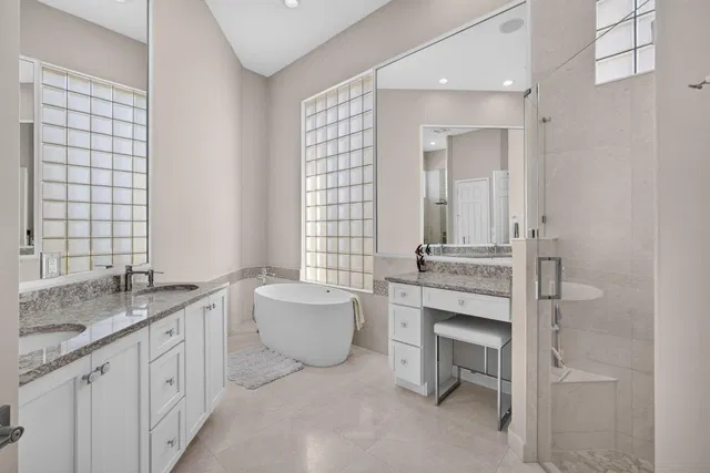 Mirasol Country Club Residence photo 29