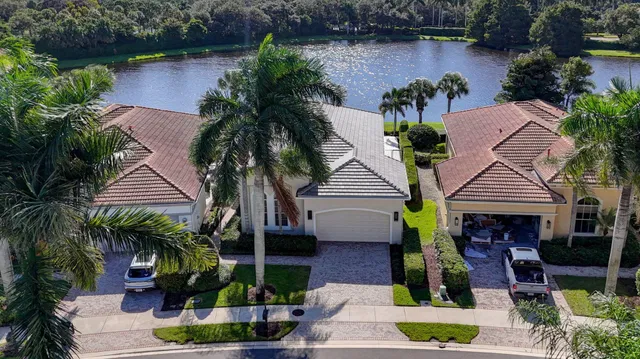 Mirasol Country Club Residence photo 47