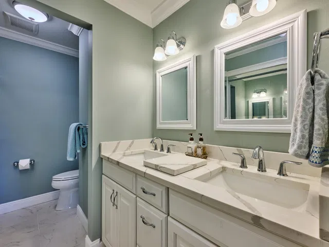 Unit 112 photo 35