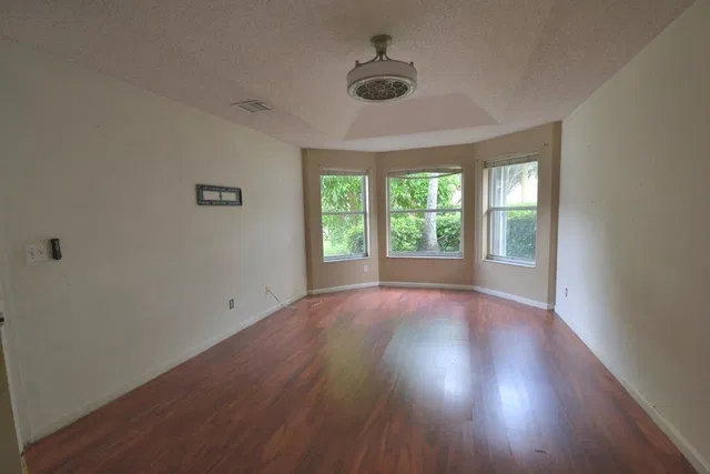  Residence photo 13