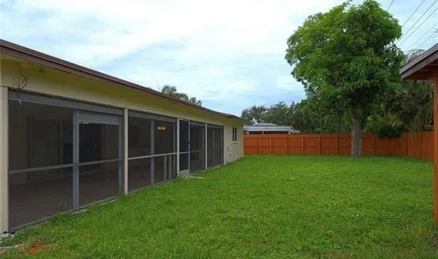 Residence photo 13