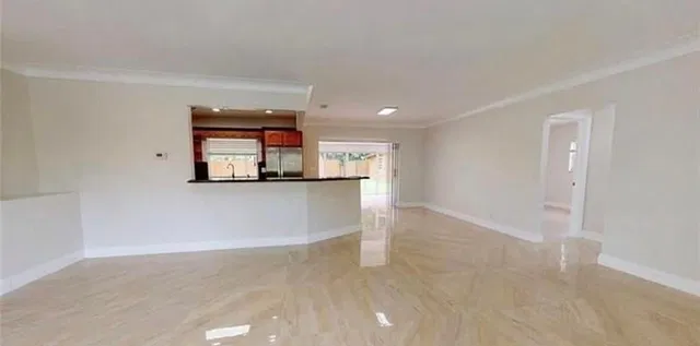 Residence photo 19
