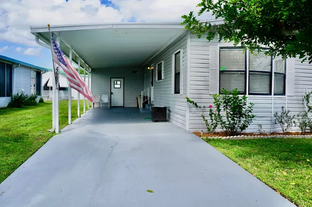 Residence photo 4