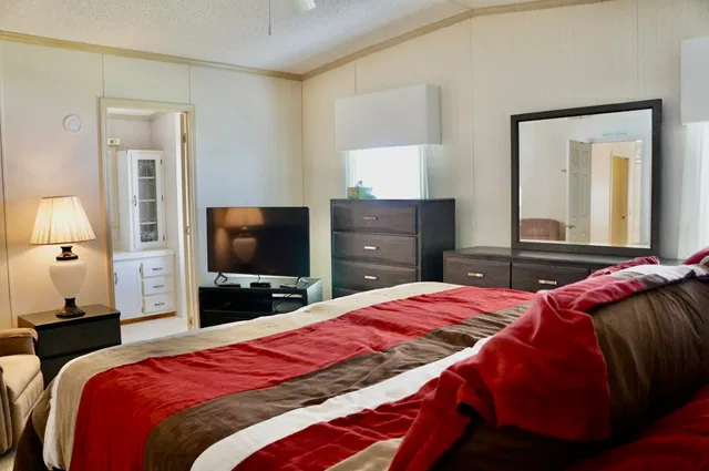 Residence photo 11