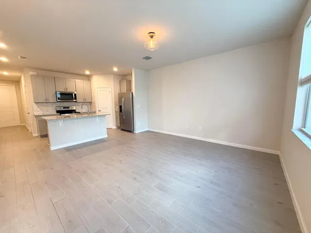 Residence photo 14