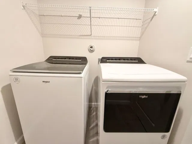 Residence photo 38