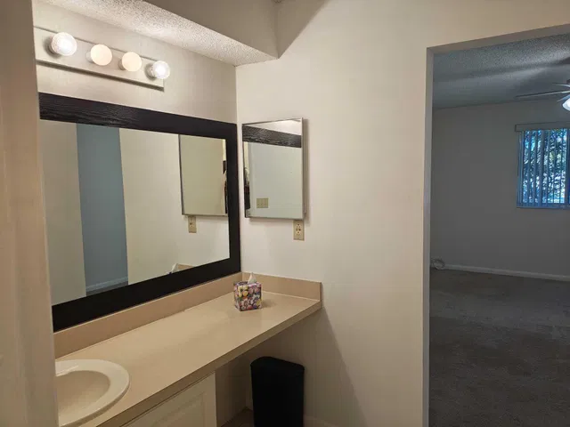  Residence photo 10