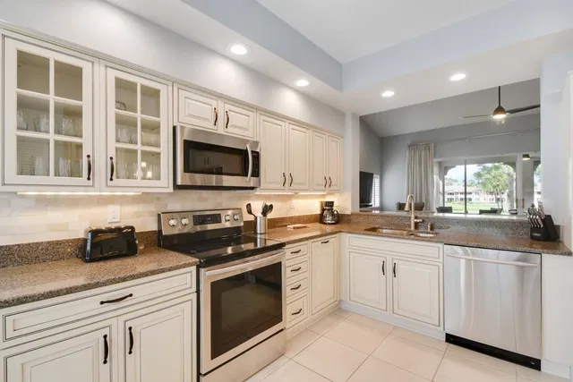 PGA National Palm Beach Gardens Residence photo 9