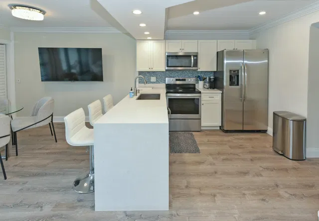  Residence photo 6
