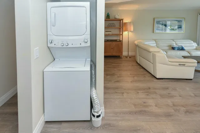  Residence photo 12