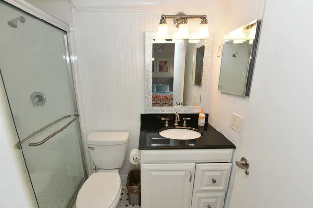  Residence photo 16