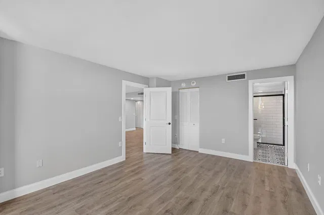 Unit 306 photo 17