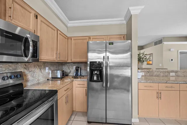 Residence photo 11