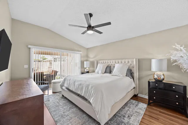 Residence photo 15
