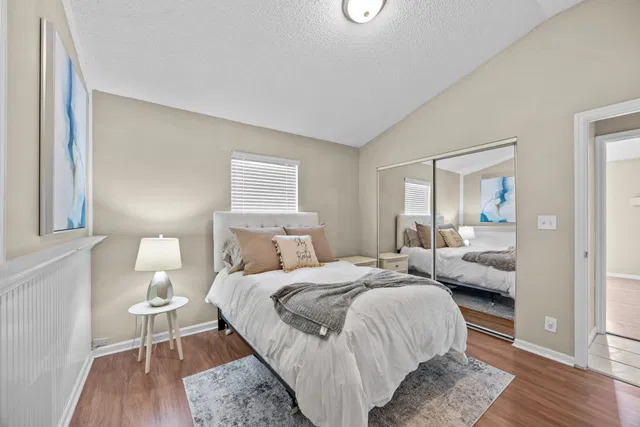 Residence photo 20