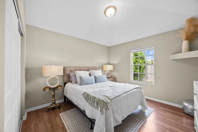 Residence photo 21