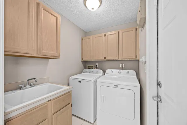 Residence photo 22