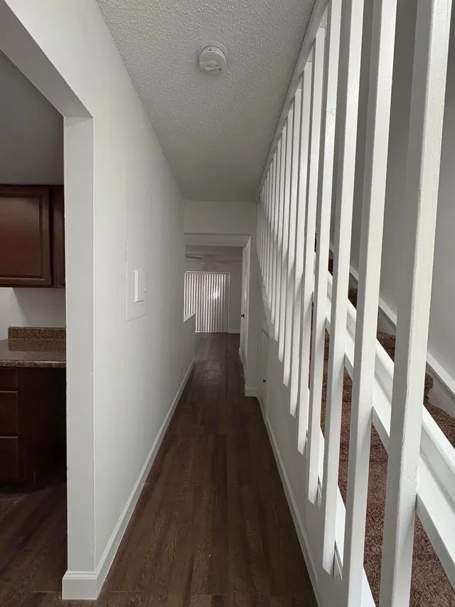 Unit 287 photo 5