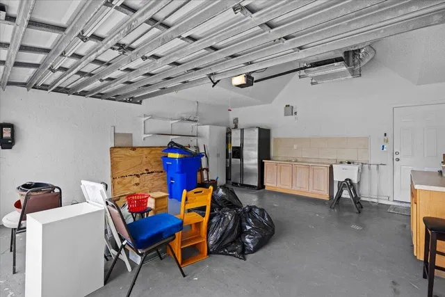  Residence photo 27