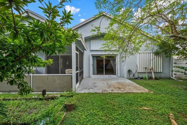  Residence photo 30
