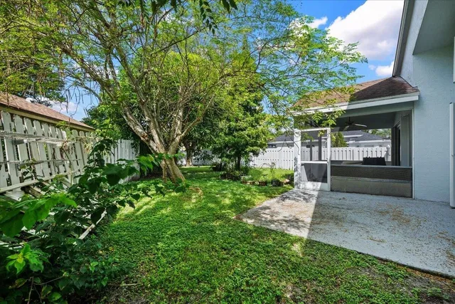  Residence photo 31