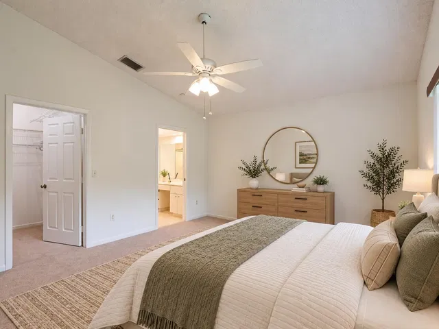  Residence photo 18
