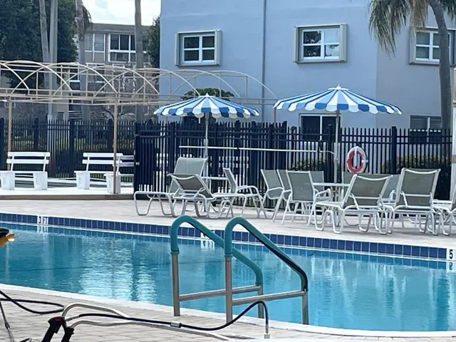  Unit 411 photo 30