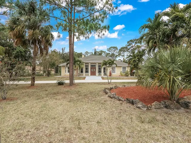 Residence photo 2
