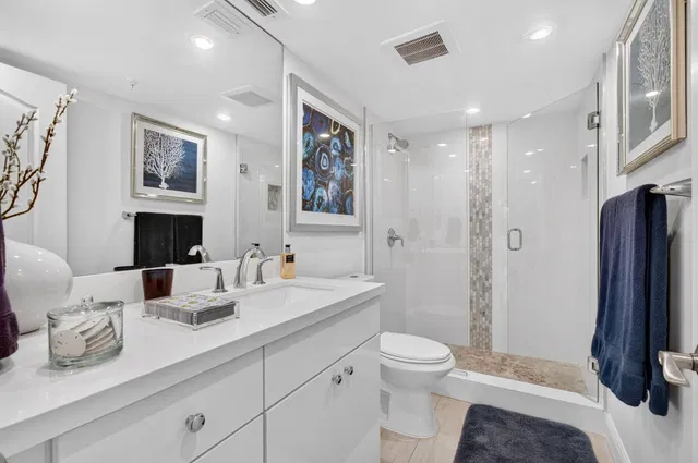  Unit 203 photo 20