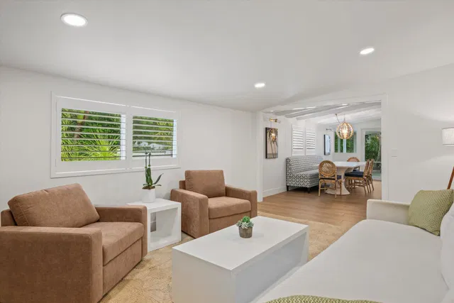 SoSo West Palm Beach Residence photo 10