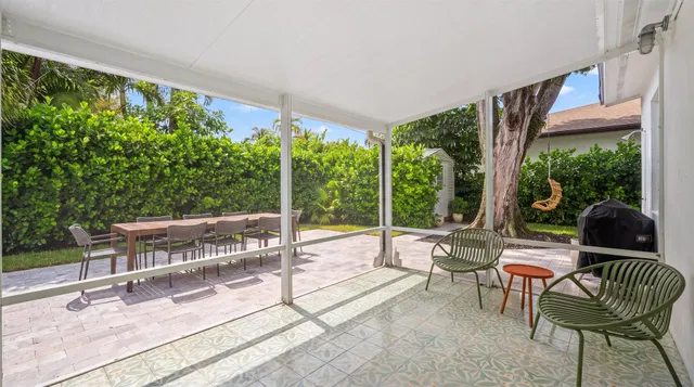 SoSo West Palm Beach Residence photo 20