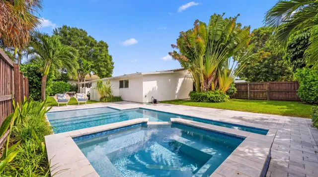 SoSo West Palm Beach Residence photo 23