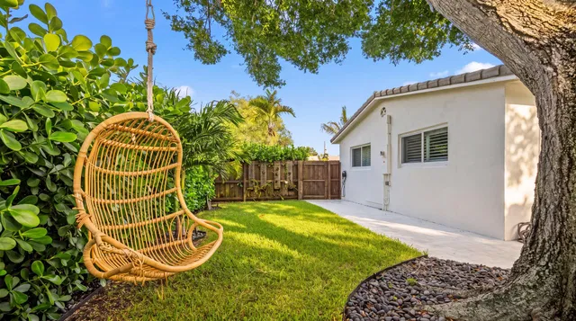 SoSo West Palm Beach Residence photo 24