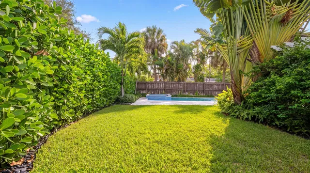 SoSo West Palm Beach Residence photo 25