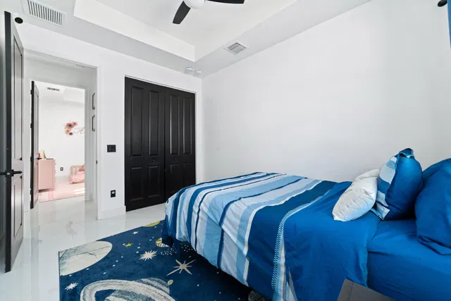  Residence photo 12