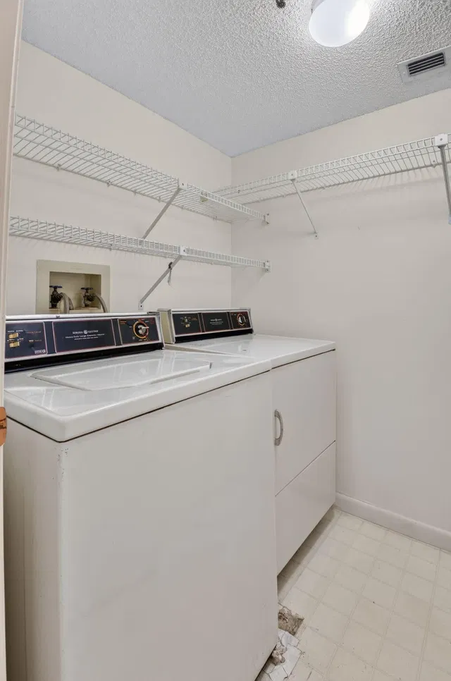  Unit 806 photo 24